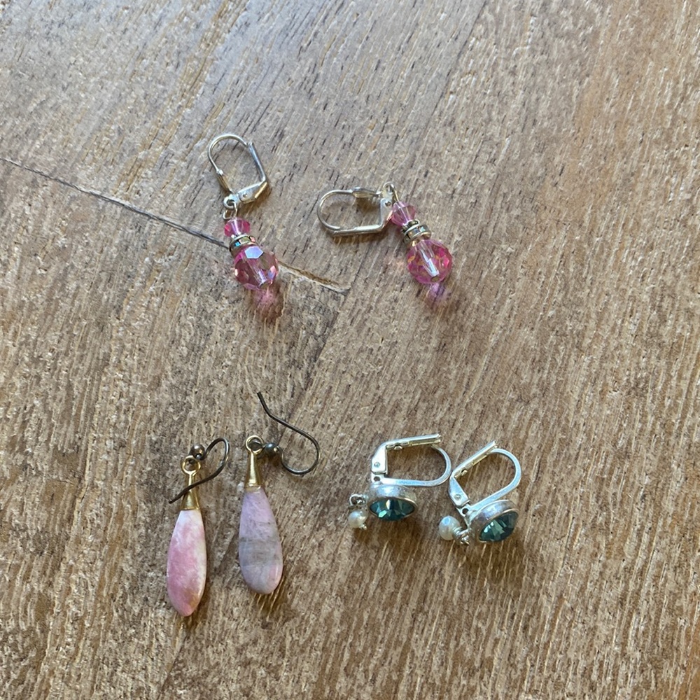 Lot of three fashion earrings